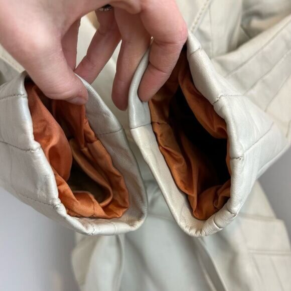 70s Vintage Embassy Women’s XS Genuine Leather Belted Tan Overcoat Jacket Trench - Picture 7 of 15